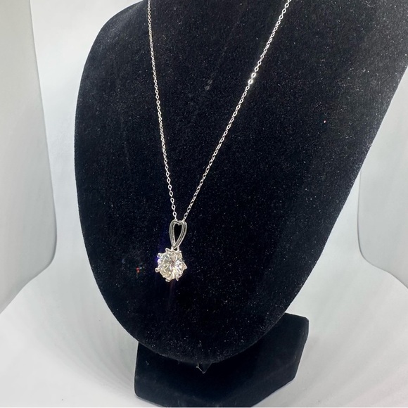 Moissanite Diamond Necklace 3 Ct Pendant Chain 18K 925 Round Cut Jewelry - Picture 7 of 8